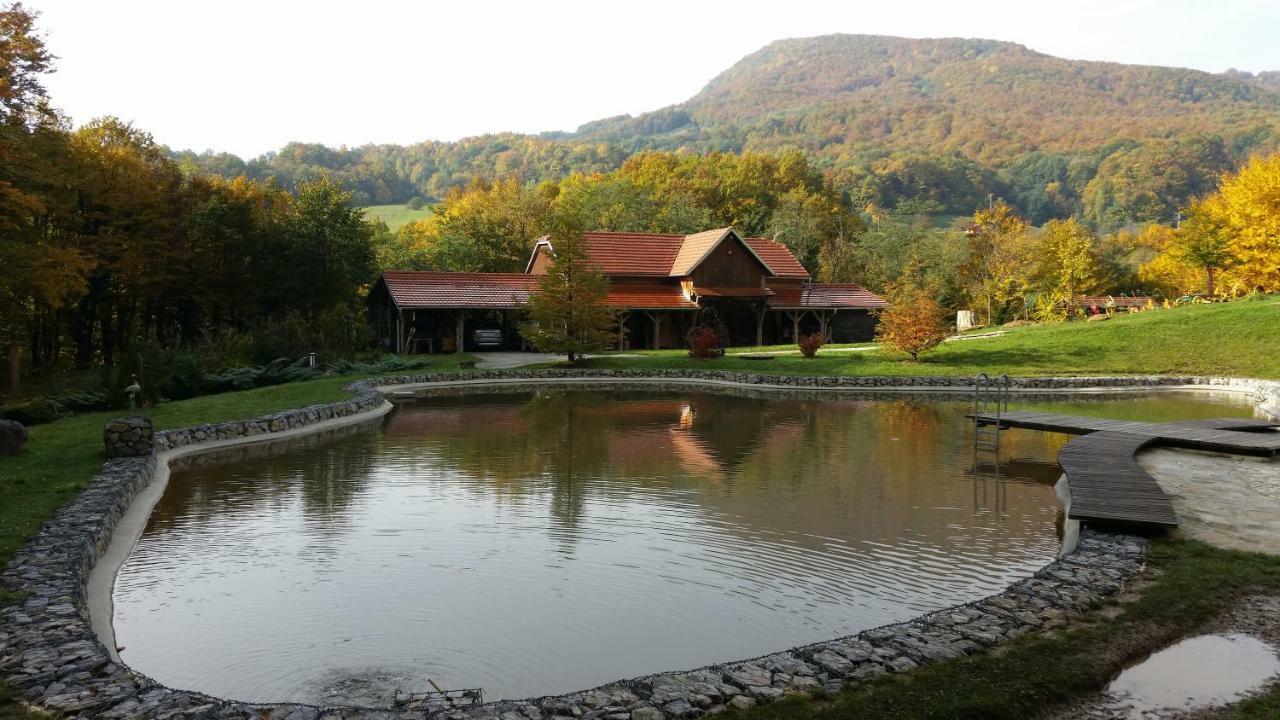 Country House With A Pool In Medvednica Nature Park 자그레브 외부 사진