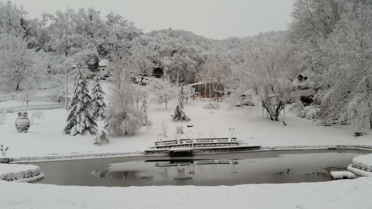 Country House With A Pool In Medvednica Nature Park 자그레브 외부 사진